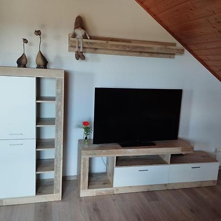 Ferienwohnung Zur Schoenen Aussicht Бухен Екстер'єр фото