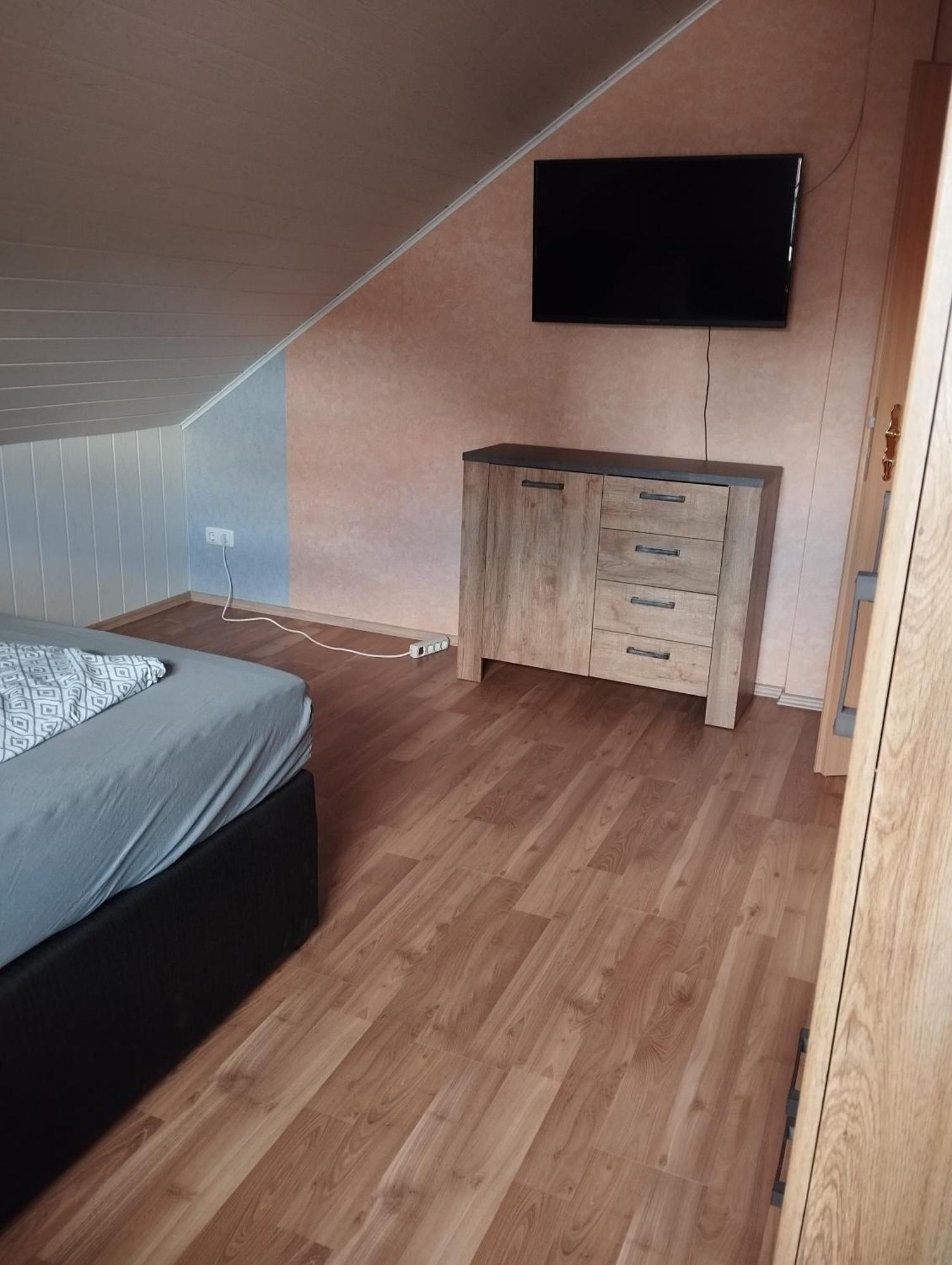 Ferienwohnung Zur Schoenen Aussicht Бухен Екстер'єр фото